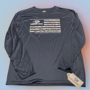 MOSSY OAK Men’s Medium Black Camo USA FLAG Long Sleeve Performance Shirt